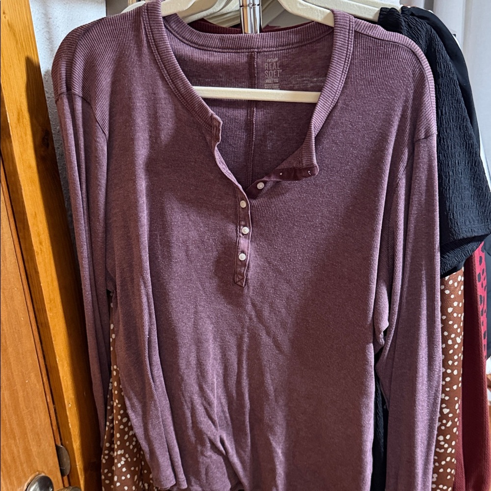 Aerie Long Sleeve Henley in Purple
